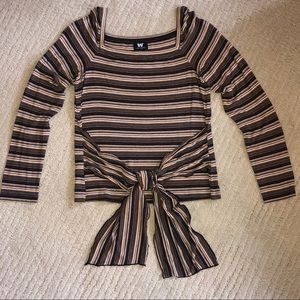 W by Worth tie front blouse NWOT Sz M $24
